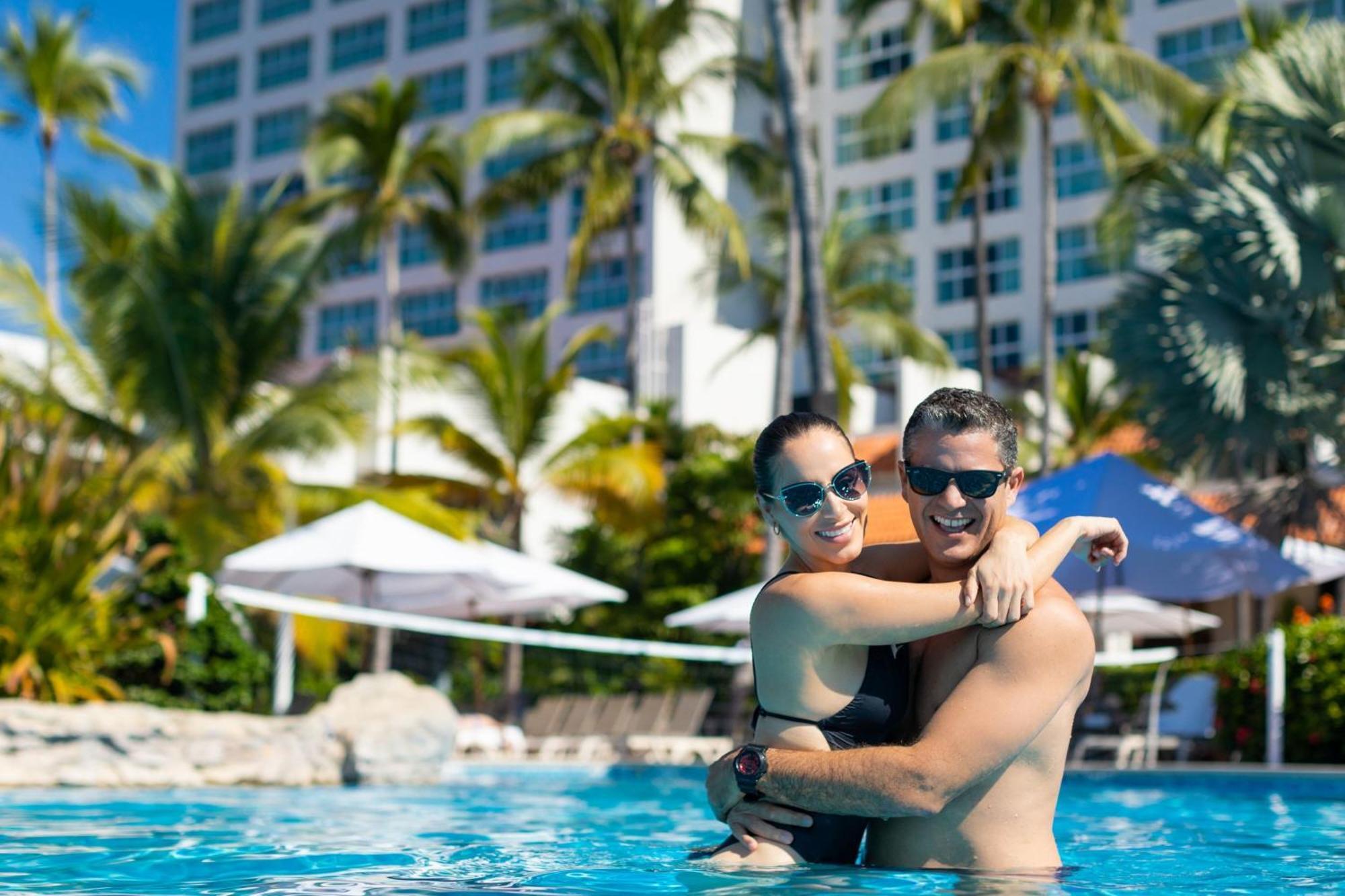 Sheraton Buganvilias Resort & Convention Center Puerto Vallarta Exterior photo