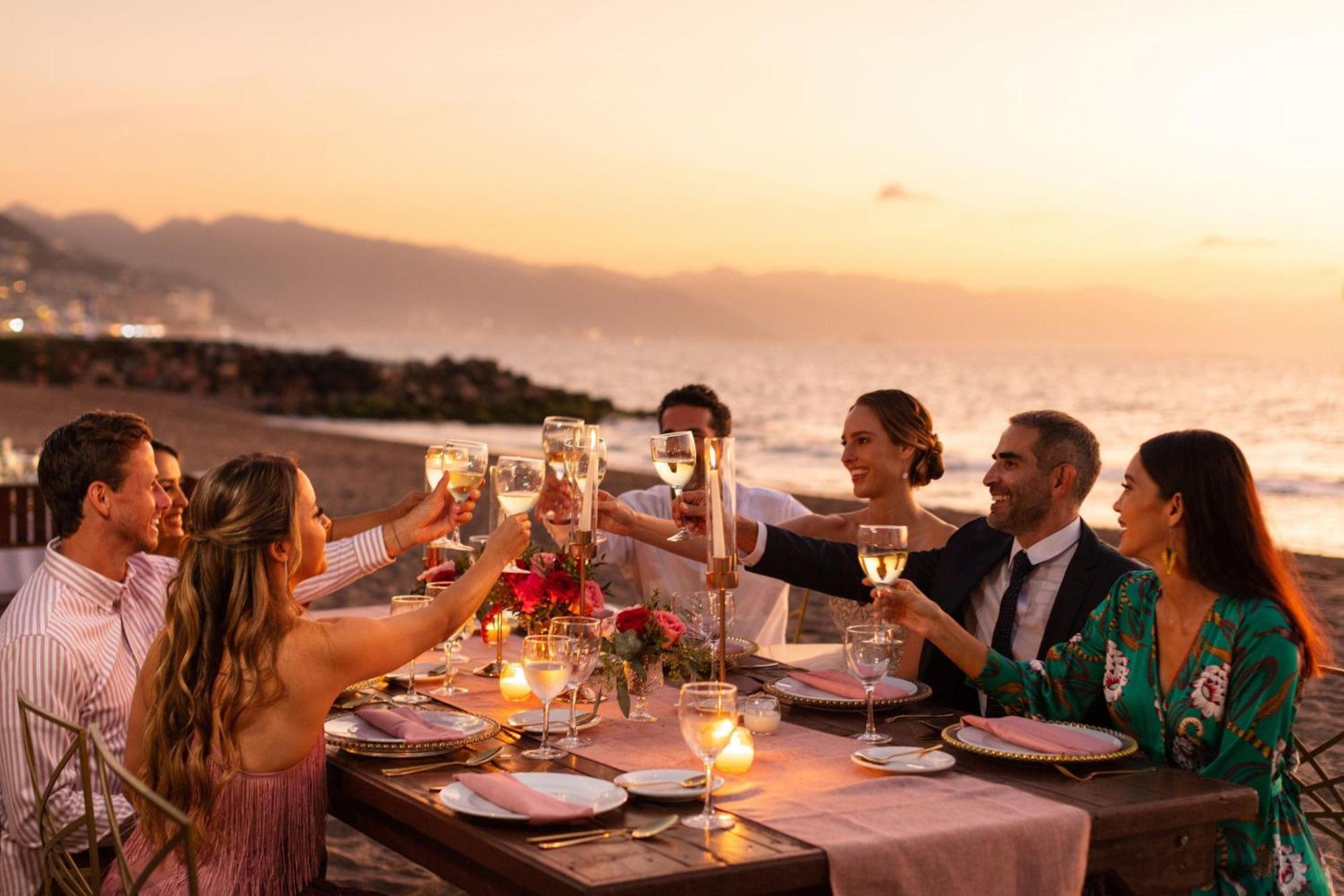 Sheraton Buganvilias Resort & Convention Center Puerto Vallarta Exterior photo